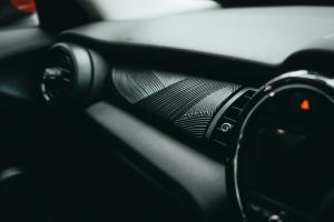 Mini Cooper Rosewood Edition 2020 года  (SG)